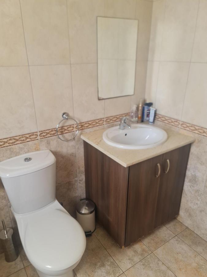Top Floor 1 Bdrm Aprtrmnt Apartment Dromolaxia Exterior photo